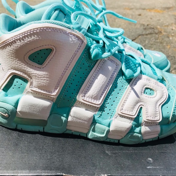 Turquoise Nike Air Uptempo - Picture 4 of 8